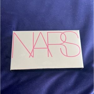 NARS HOT FIX cheek palette